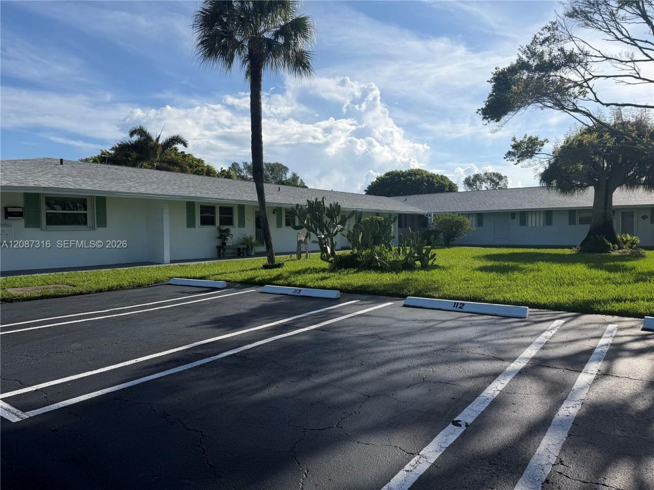 400 SW Golfview Ter, Unit 112, Boynton Beach, FL 33426 Photo