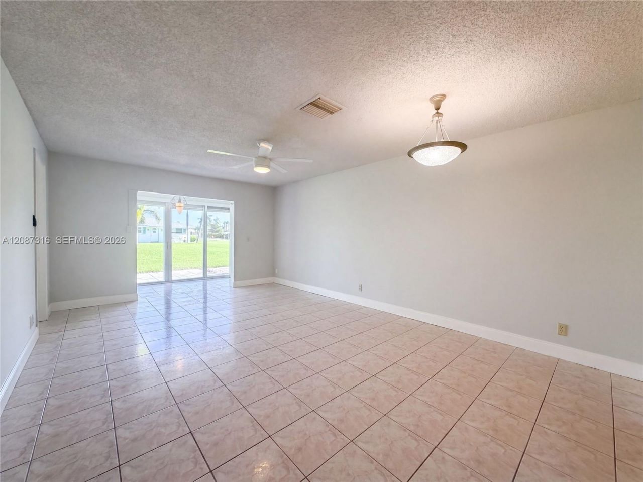 400 SW Golfview Ter, Unit 112, Boynton Beach, FL 33426 Photo
