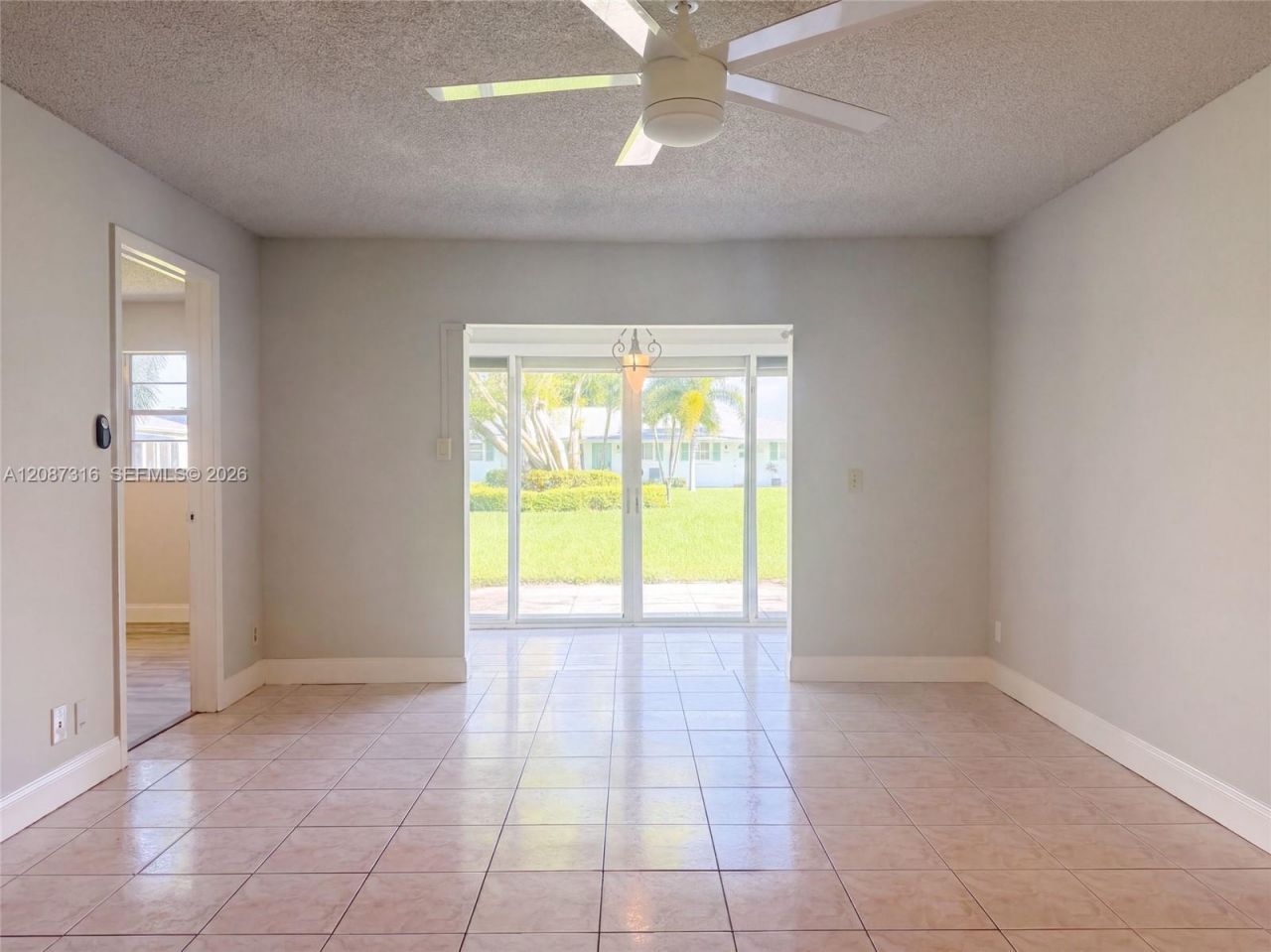 400 SW Golfview Ter, Unit 112, Boynton Beach, FL 33426 Photo