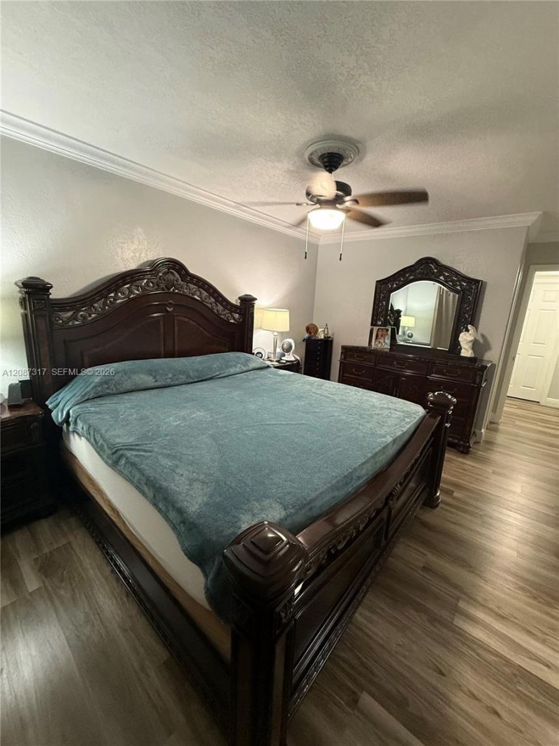 6821 W 2nd Ct, Hialeah, FL 33014 Photo