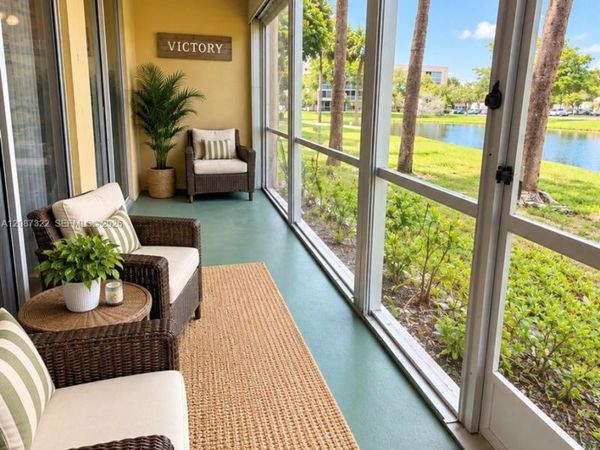 3141 NW 47th Ter, Unit 122, Lauderdale Lakes, FL 33319