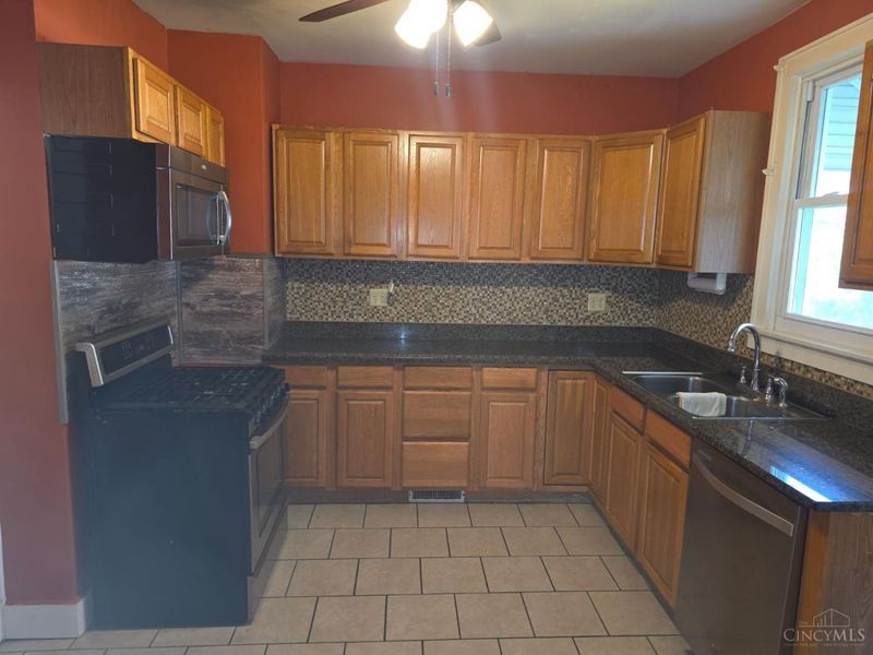 3201 Benninghofen Avenue, Hamilton, OH 45015 Photo 6