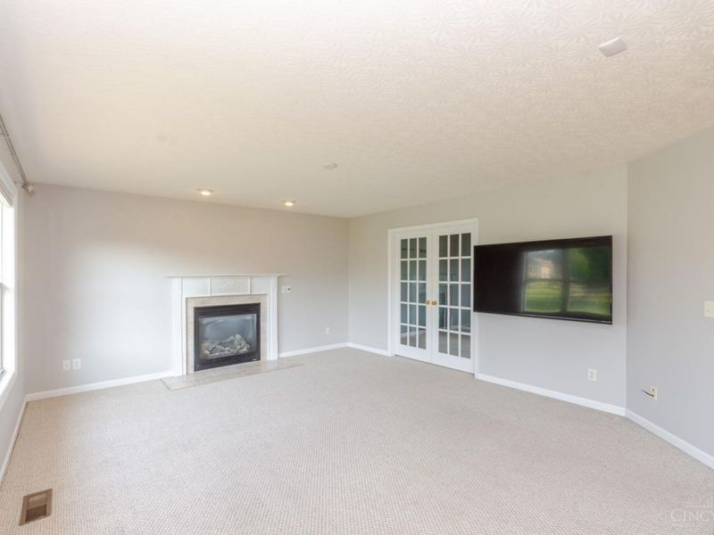 6489 Michele Lane, Liberty Township, OH 45044 Photo 6