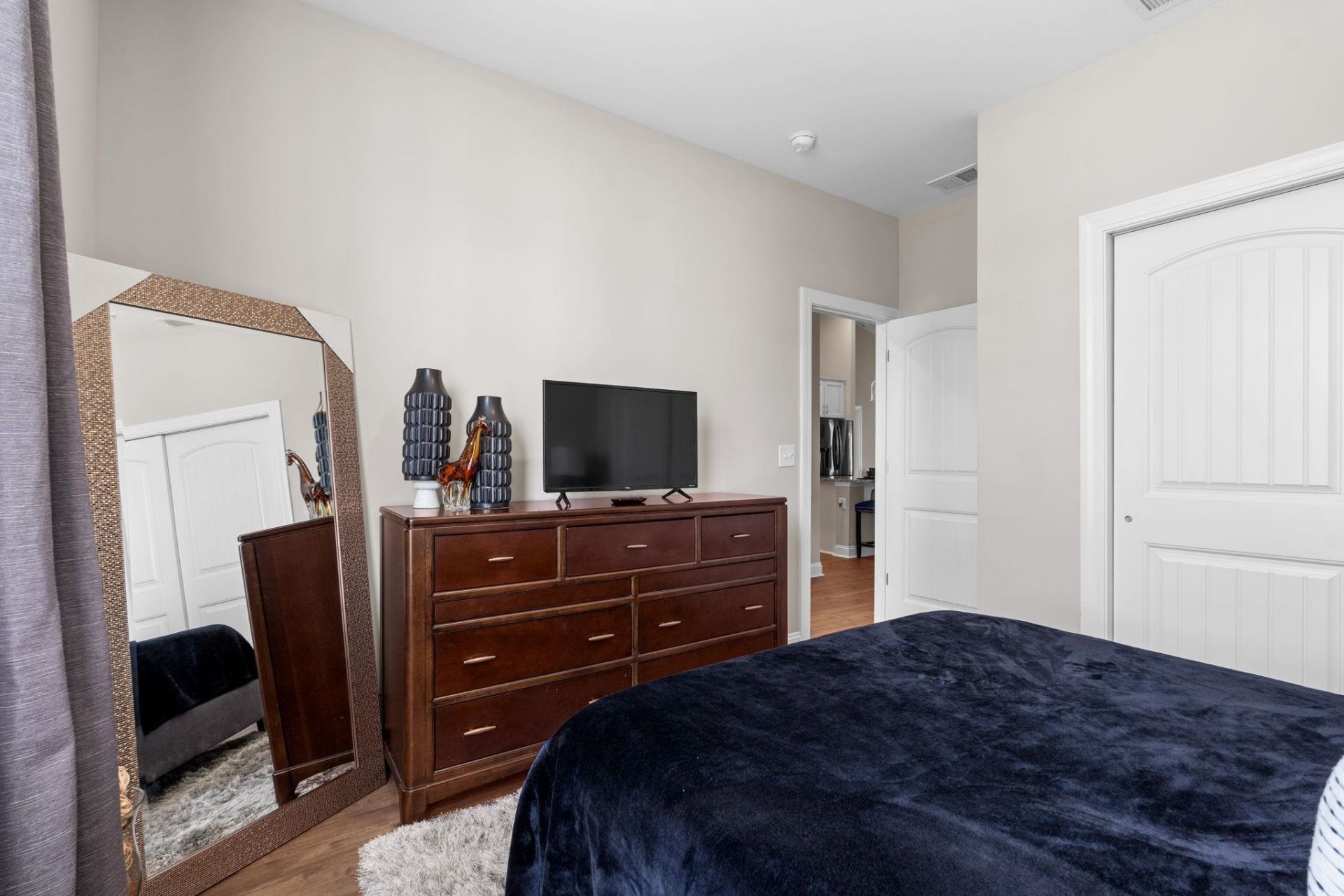 305 Jenkins St. Photo 37