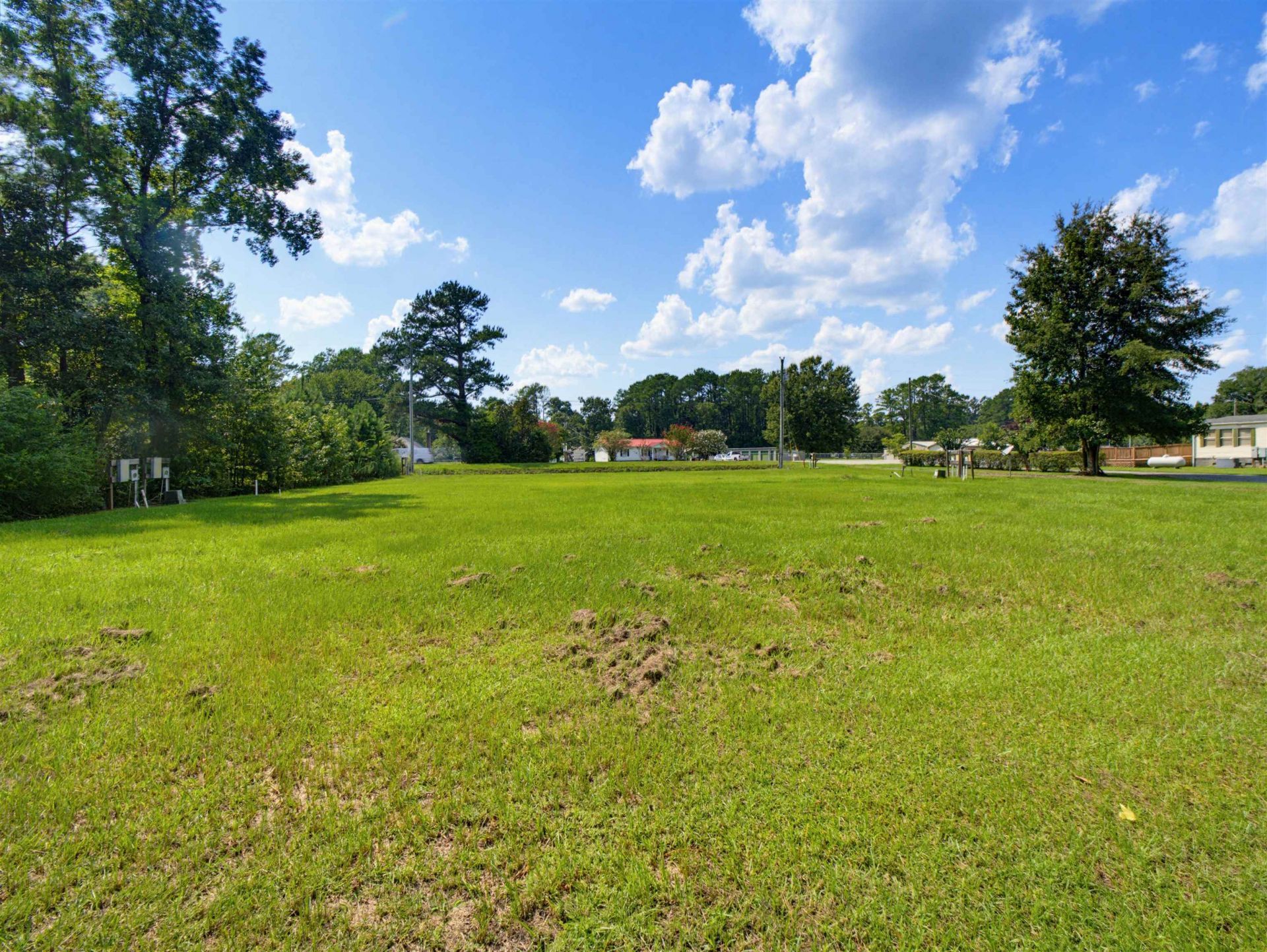 644 N Morgan Ave. Photo 7