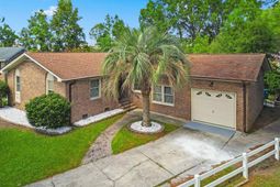 3916 Quail Circle photo 4