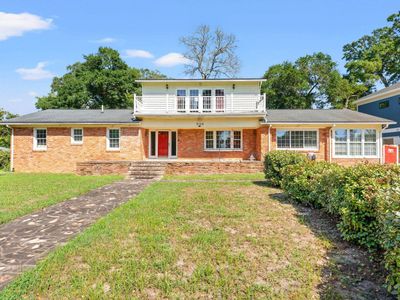 906 20th Ave. N, North Myrtle Beach, SC 29582