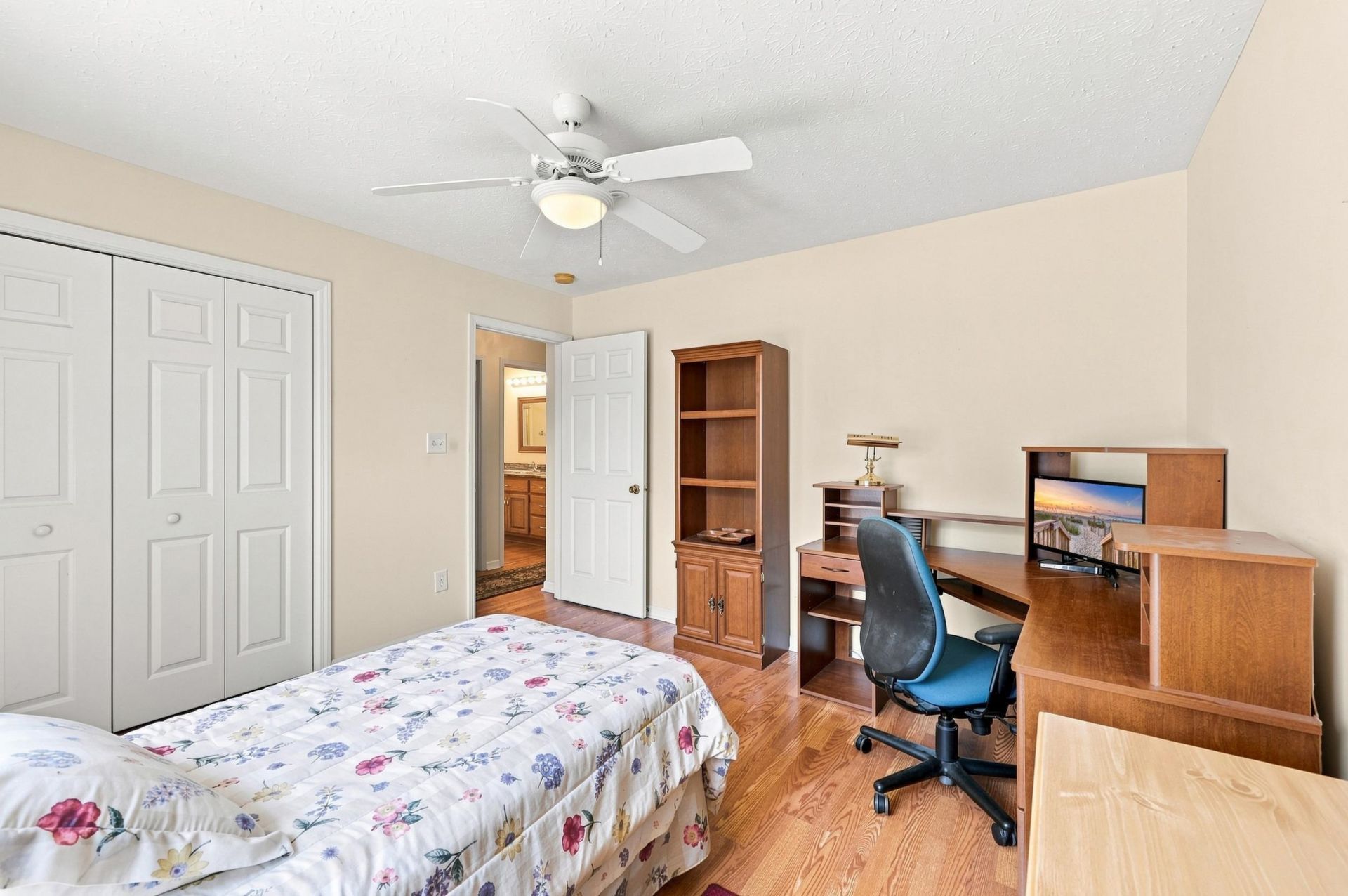 2049 Hawksmoor Dr. Photo 21