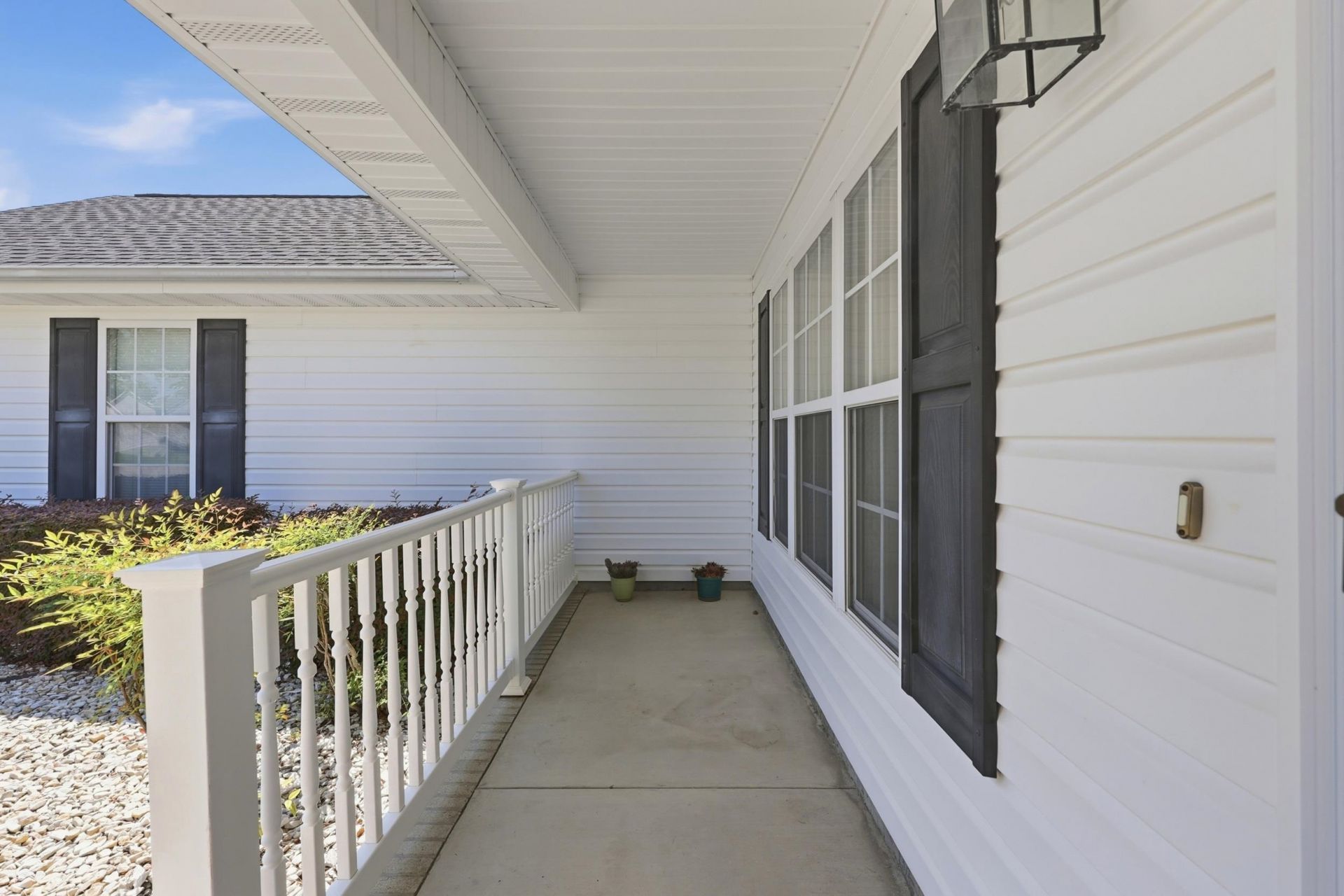 2049 Hawksmoor Dr. Photo 27
