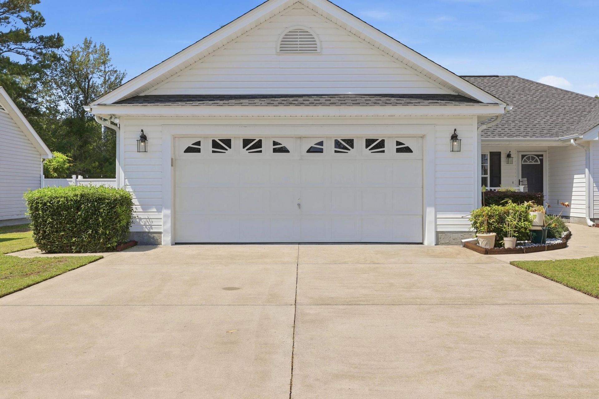 2049 Hawksmoor Dr. Photo 30