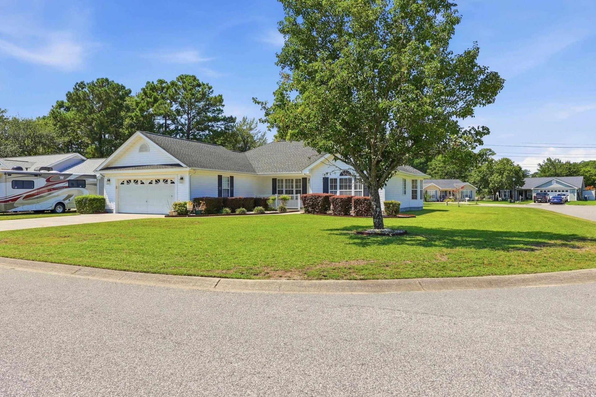 2049 Hawksmoor Dr. Photo 32