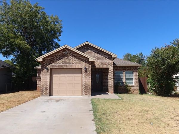 2410 Buchanan Street, Wichita Falls, TX 76309