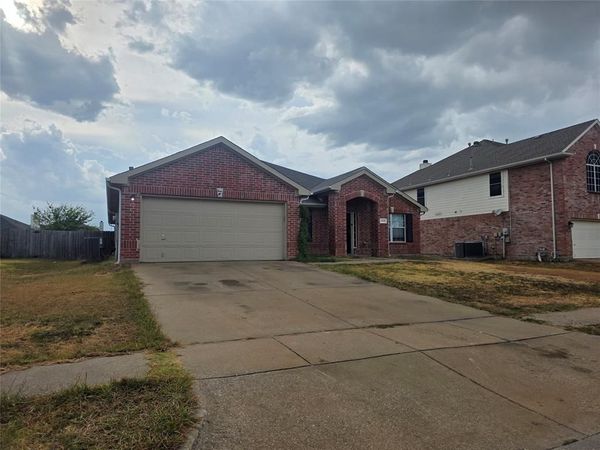 3315 Desert Sage, Grand Prairie, TX 75052