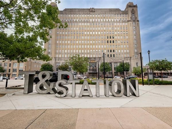 201 W Lancaster Avenue, Unit 212, Fort Worth, TX 76102