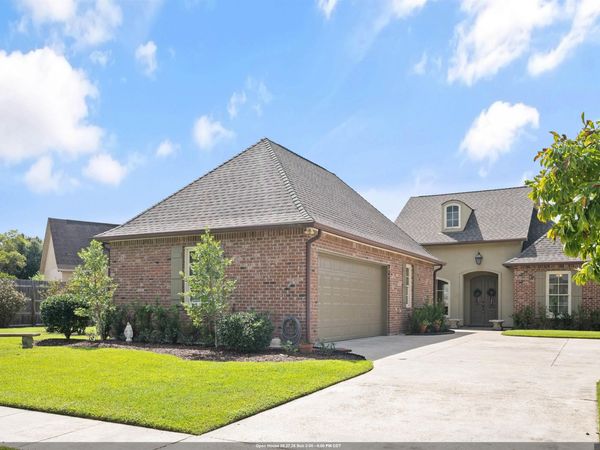 235 Fieldhouse Ave, St Gabriel, LA 70776