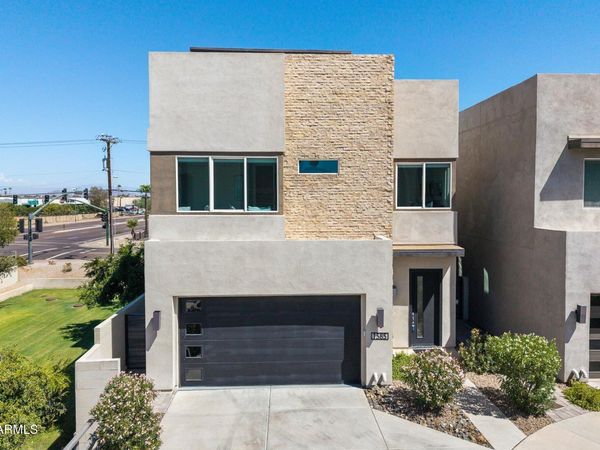 1585 N 69TH Place, Scottsdale, AZ 85257