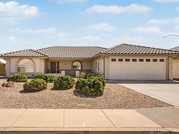 7927 E NARANJA Avenue, Mesa, AZ 85209