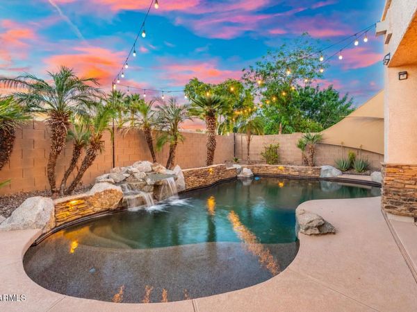 4960 E COLONIAL Drive, Chandler, AZ 85249