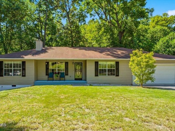 2301 Antietam Rd, Knoxville, TN 37917