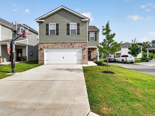 7 Cobblestone Court, Clinton, TN 37716