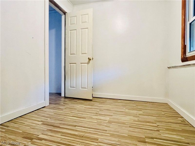 1227 Murray Avenue, Akron, OH 44310 Photo 9