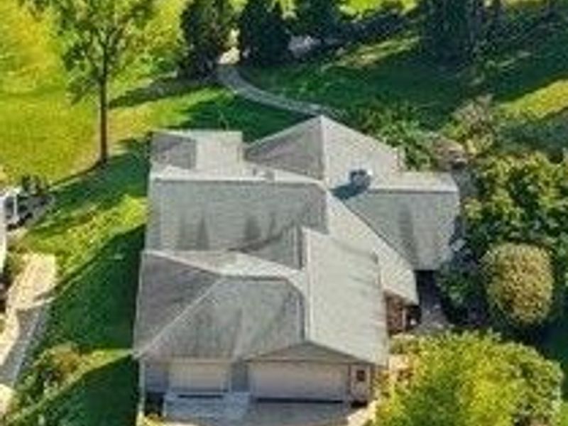 338 W Mohawk Drive, Malvern, OH 44644 Photo 2