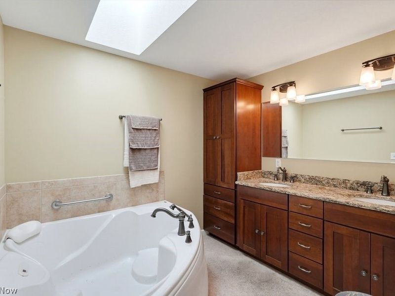 338 W Mohawk Drive, Malvern, OH 44644 Photo 30