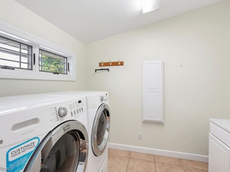 338 W Mohawk Drive, Malvern, OH 44644 Photo 33
