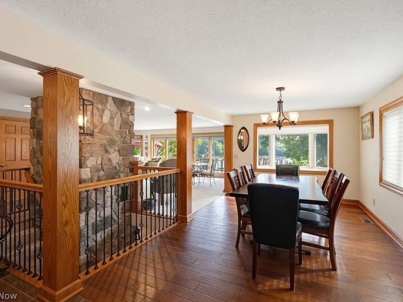 338 W Mohawk Drive, Malvern, OH 44644 Photo 5