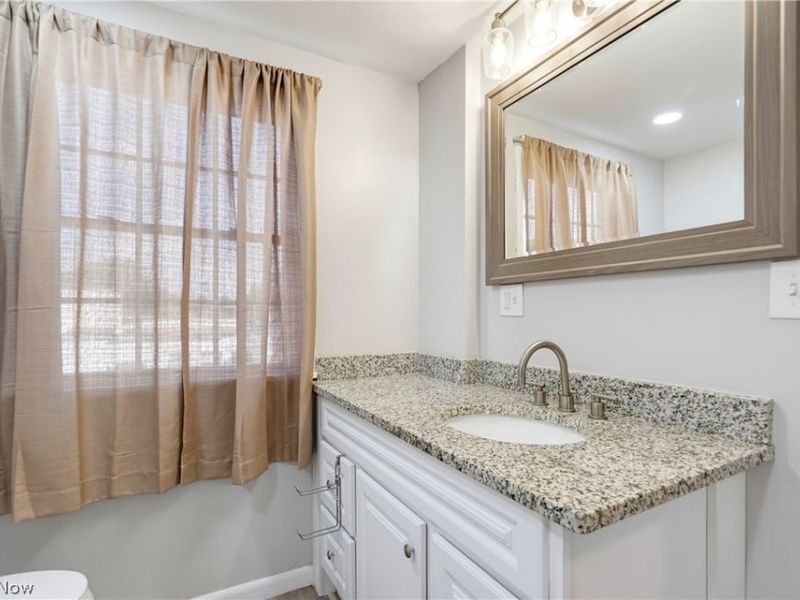 2345 Triplett Boulevard, Akron, OH 44312 Photo 19