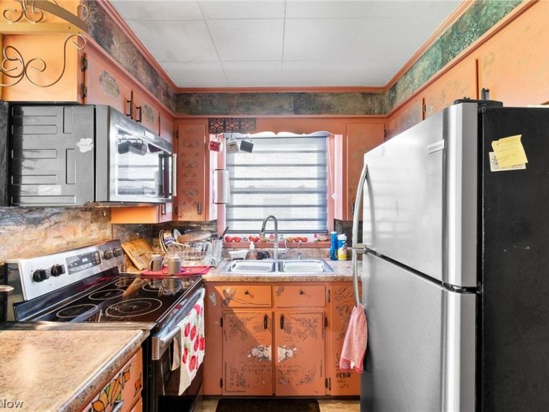 667 S Mckinley Avenue, Alliance, OH 44601 Photo 8