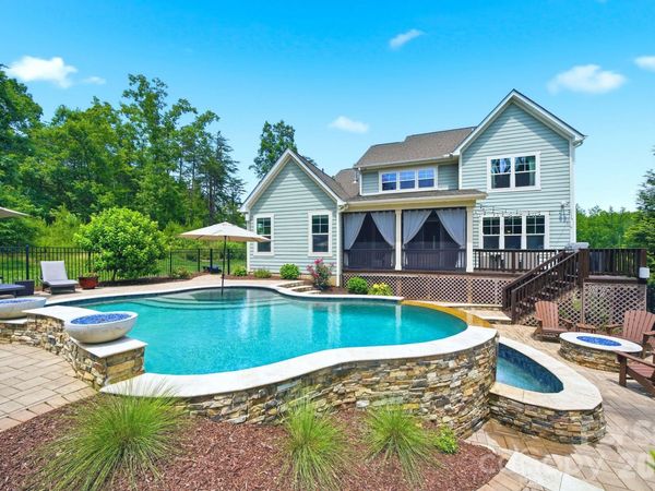 4219 Island Fox Lane, Denver, NC 28037