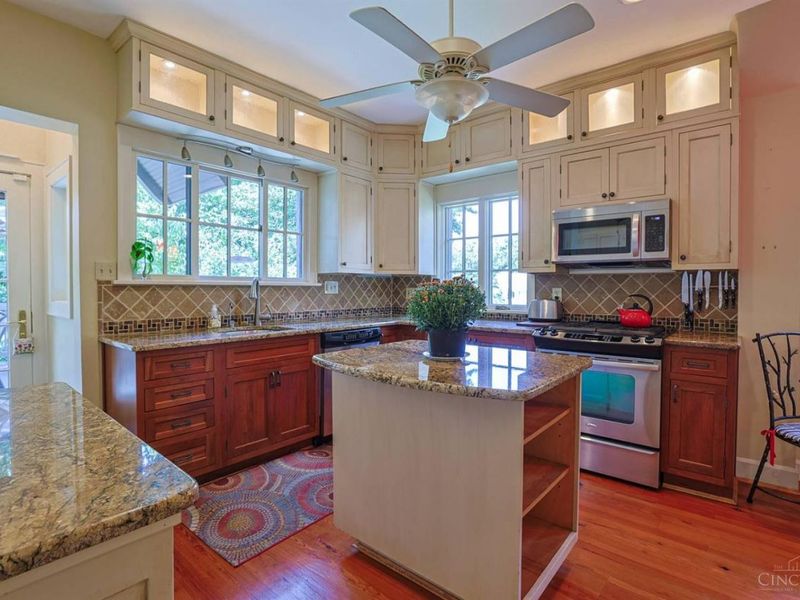 3621 Victoria Lane, Cincinnati, OH 45208 Photo 17