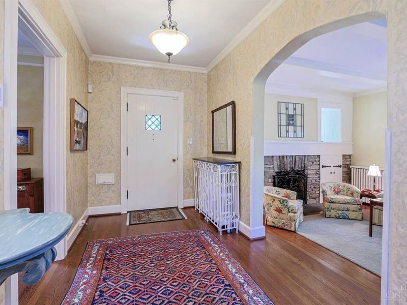 3621 Victoria Lane, Cincinnati, OH 45208 Photo 5