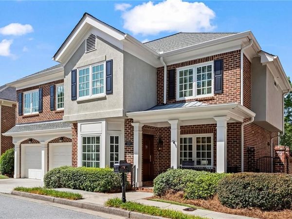 1138 Fairway Gardens NE, Brookhaven, GA 30319