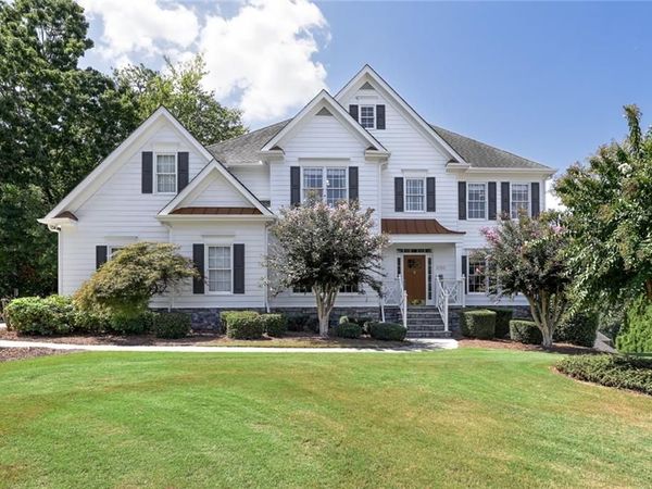 1053 Autumn Blaze Lane, Lawrenceville, GA 30045