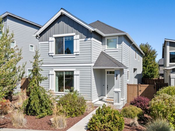 61066 SE Sydney Harbor Drive, Bend, OR 97702