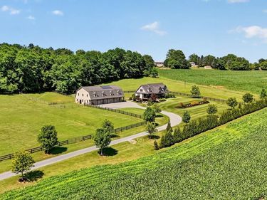 409 WEAVER ROAD, STRASBURG, PA 17579