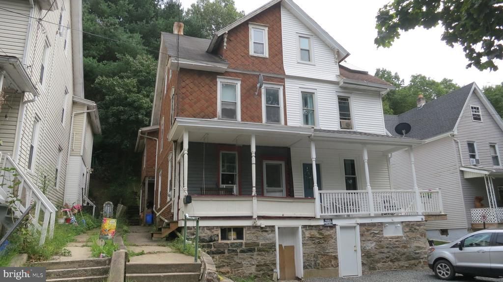 112 SILK STREET, JIM THORPE, PA 18229