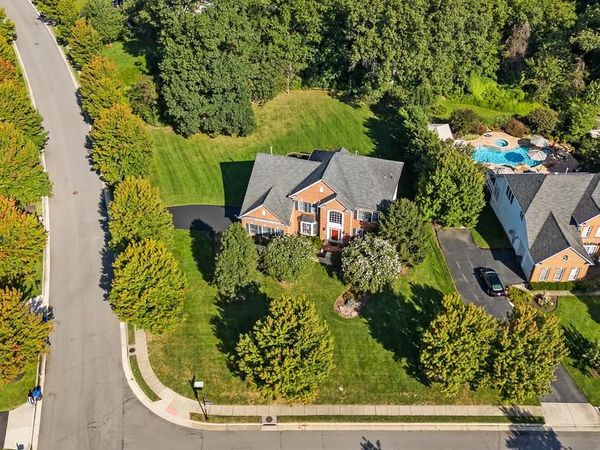 42586 UNBRIDLEDS SONG PLACE, CHANTILLY, VA 20152