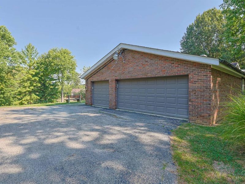 8505 Fox Cub Lane, Indian Hill, OH 45243 Photo 26