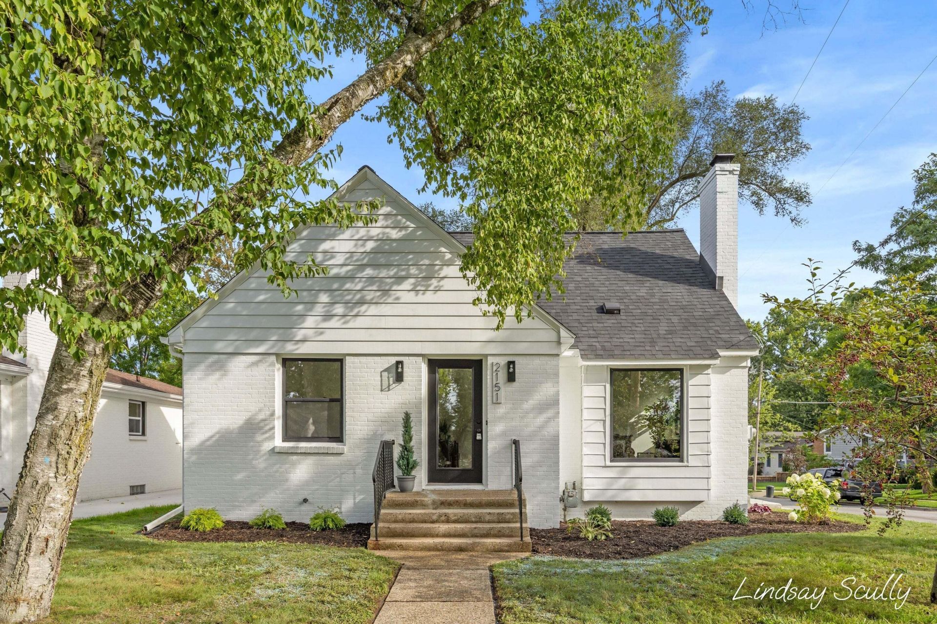2151 Hall Street Se, East Grand Rapids, MI 49506 Main Photo