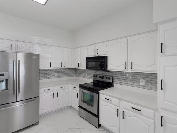 2835 Keller Springs Road, Unit 903, Carrollton, TX 75006