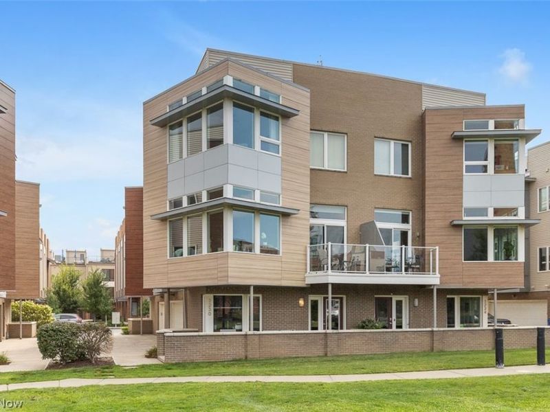 1230 W 74th Street, Unit 1230, Cleveland, OH 44102 Photo 1