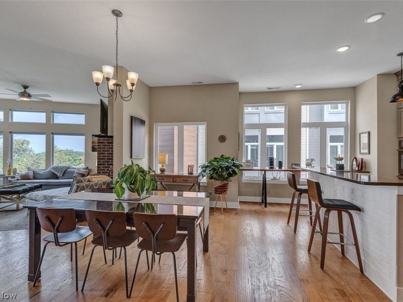 1230 W 74th Street, Unit 1230, Cleveland, OH 44102 Photo 12