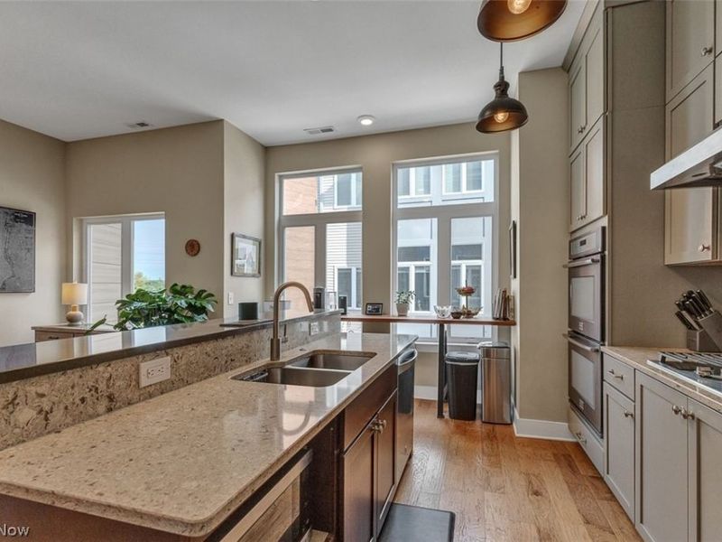 1230 W 74th Street, Unit 1230, Cleveland, OH 44102 Photo 19
