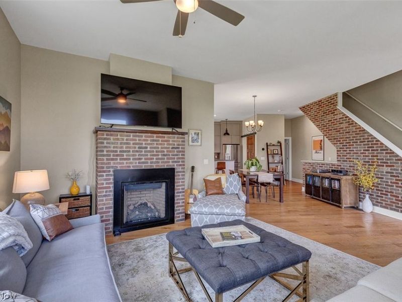 1230 W 74th Street, Unit 1230, Cleveland, OH 44102 Photo 8