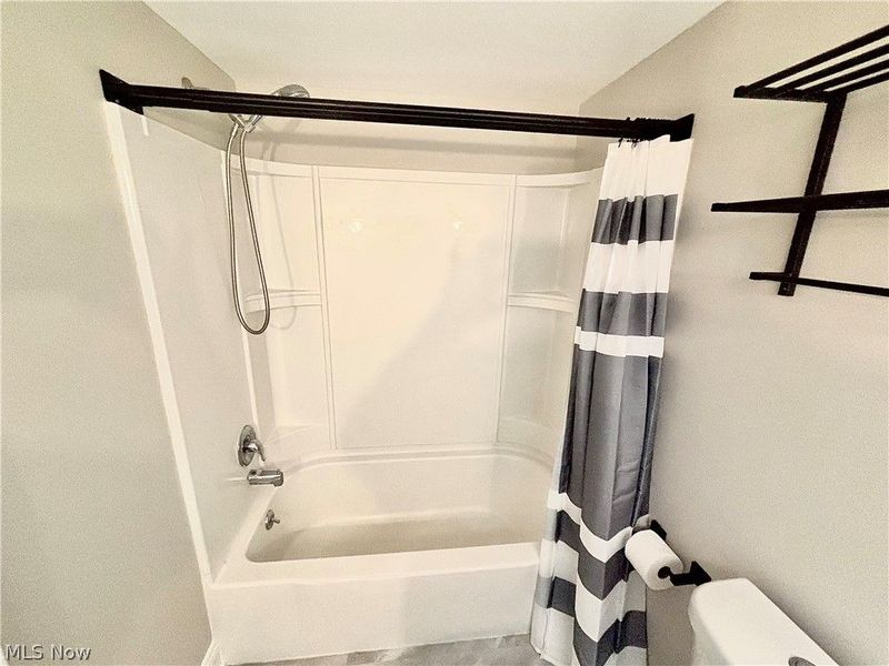 8729 Fox Rest Drive, Unit 6-24, Brecksville, OH 44141 Photo 24
