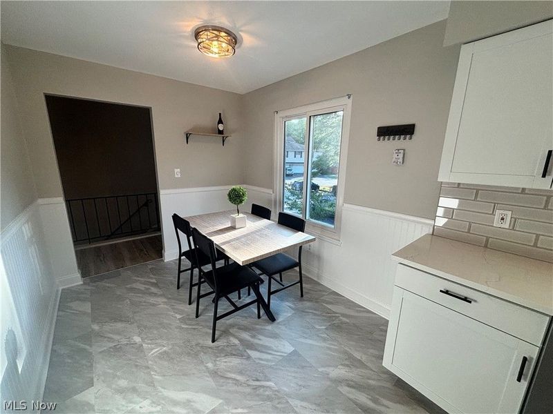 8729 Fox Rest Drive, Unit 6-24, Brecksville, OH 44141 Photo 5