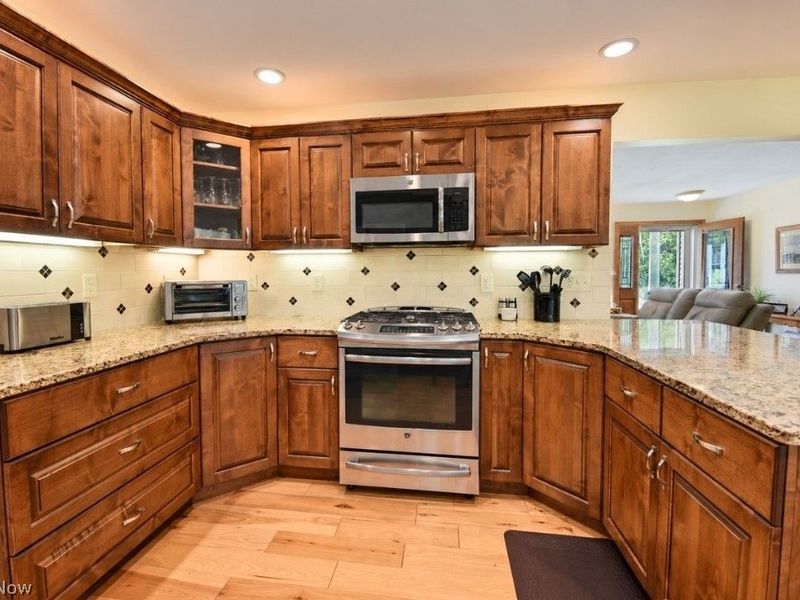 2316 Green Ridge Drive, Wickliffe, OH 44092 Photo 19